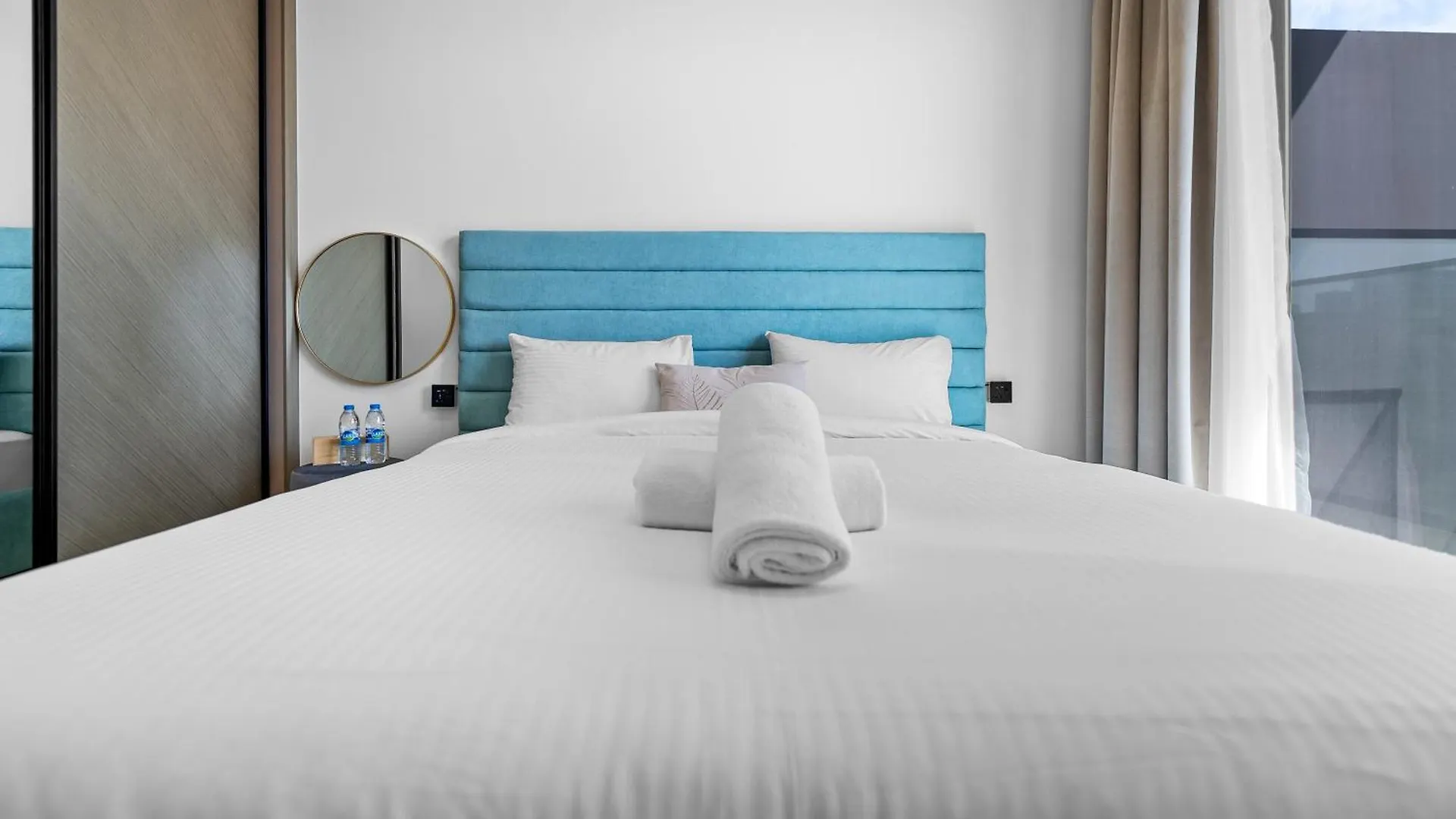 Magnificent - New Modern 1Br In Binghatti Heights Dubai United Arab Emirates